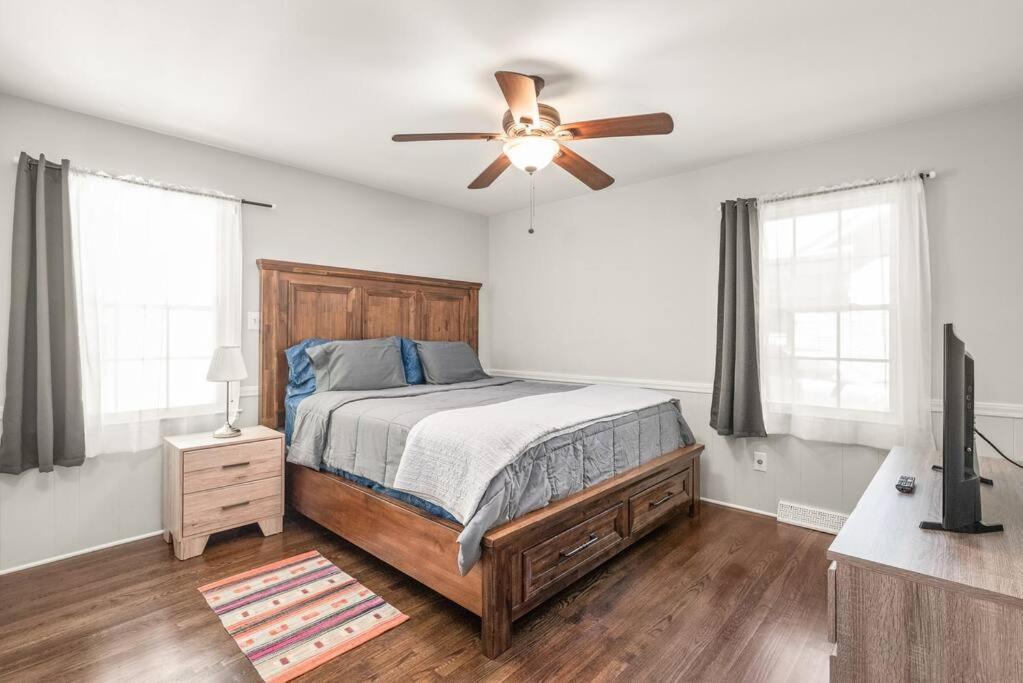 Spotless 4Br Near Clt Uptown, Fast Wi-Fi Leilighet Charlotte Eksteriør bilde